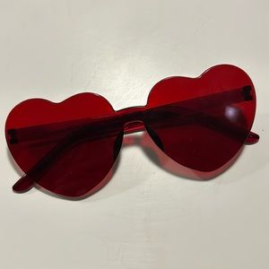 Valentine’s Day heart glasses